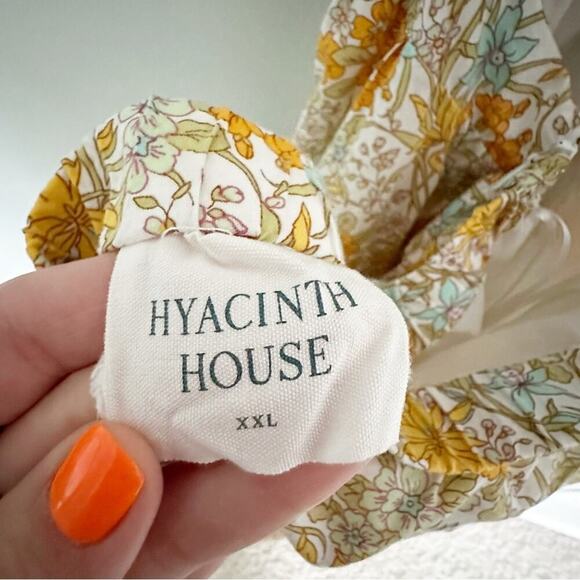 Tuckernuck Hyacinth House Floral Backless Pinafore Maxi Dress - Picture 4 of 6